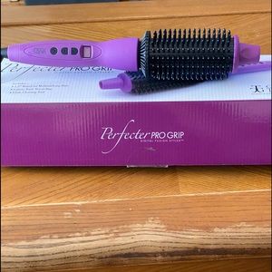 Perfected Pro Grip Digital Fusion Styler